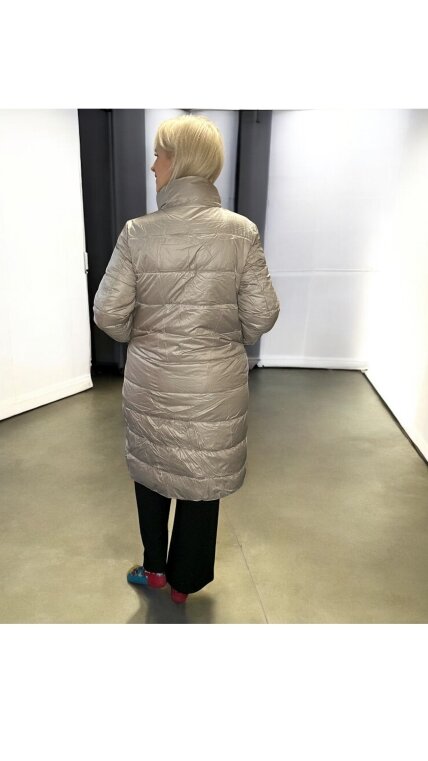 DVUPUSĖ STRIUKĖ BE KAPIŠONO -2in1 ,,ELEGANTIŠKOJI” 4 DVUPUSĖ STRIUKĖ BE KAPIŠONO -2in1 ,,ELEGANTIŠKOJI” 4