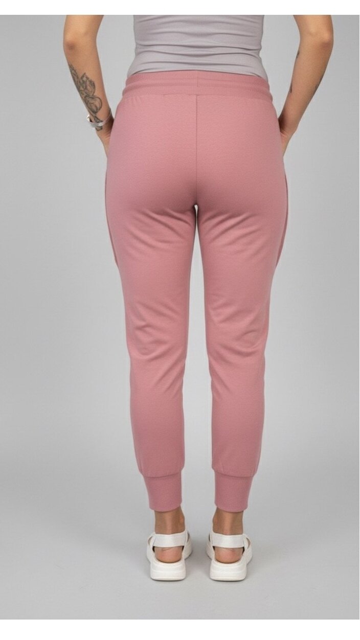 LAISVALAIKIO KELNĖS ,,ROSE “ 2 LAISVALAIKIO KELNĖS ,,ROSE “ 2